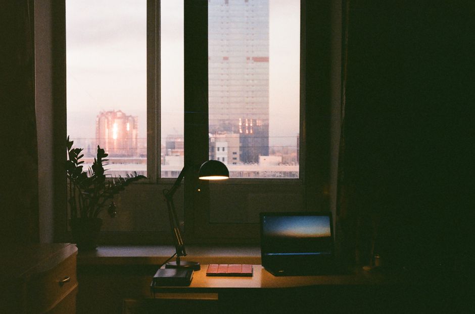 Designing a Shutdown Ritual That Actually Ends Your Workday